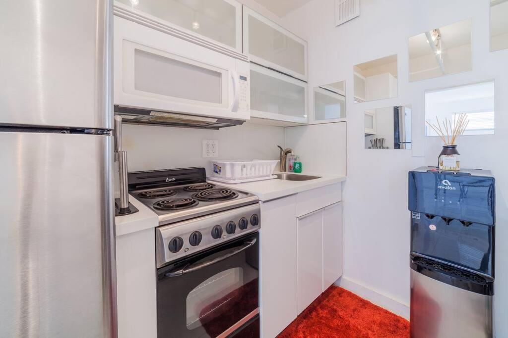 מיאמי ביץ' 2 Bedroom On The Beach ! מראה חיצוני תמונה